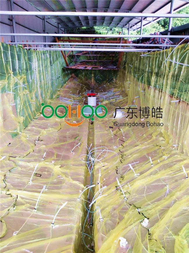 啟動真空設備，抽取體系中空氣，直至真空狀態