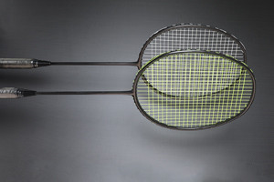 碳纖維羽毛球拍 真碳纖79g輕量化帶線控球通用超輕高強度碳纖球拍